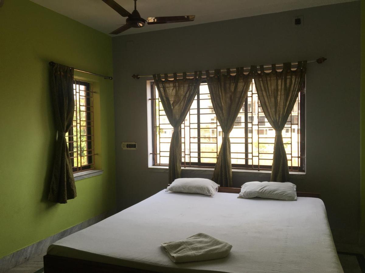 Whispering Woods Inn Bolpur Exterior foto