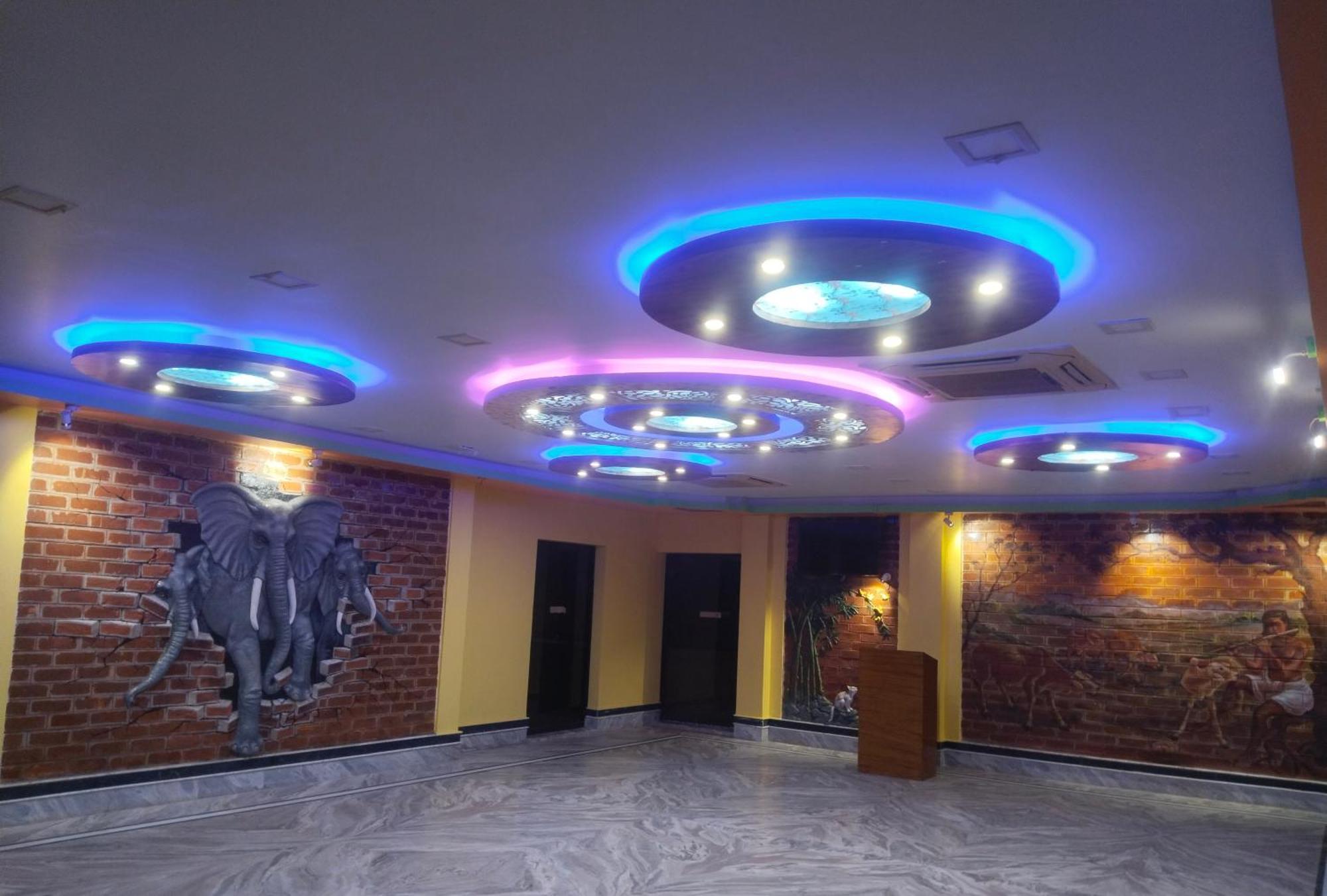 Whispering Woods Inn Bolpur Exterior foto