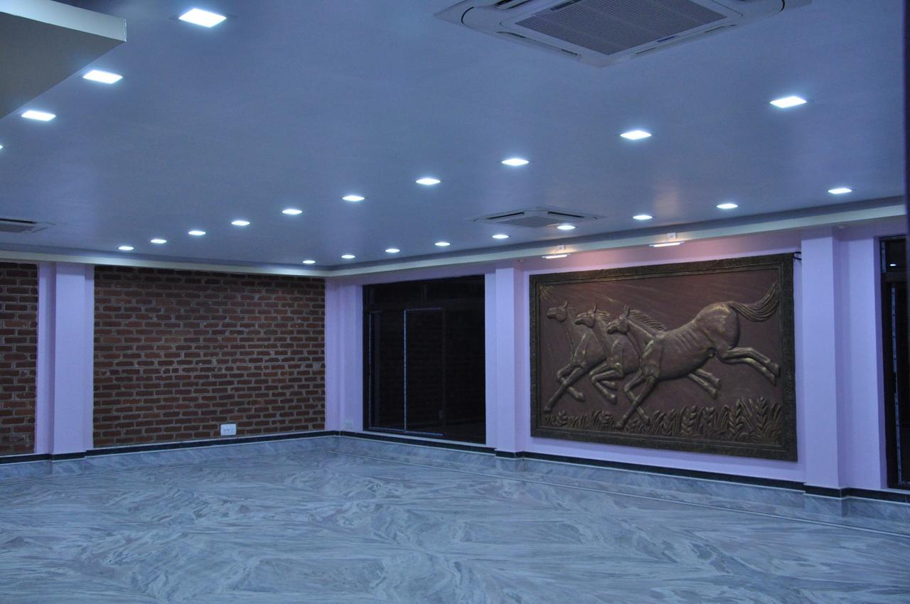 Whispering Woods Inn Bolpur Exterior foto